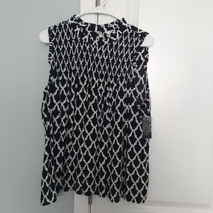 NWT Crown and Ivy Navy and White Blouse Sz XL